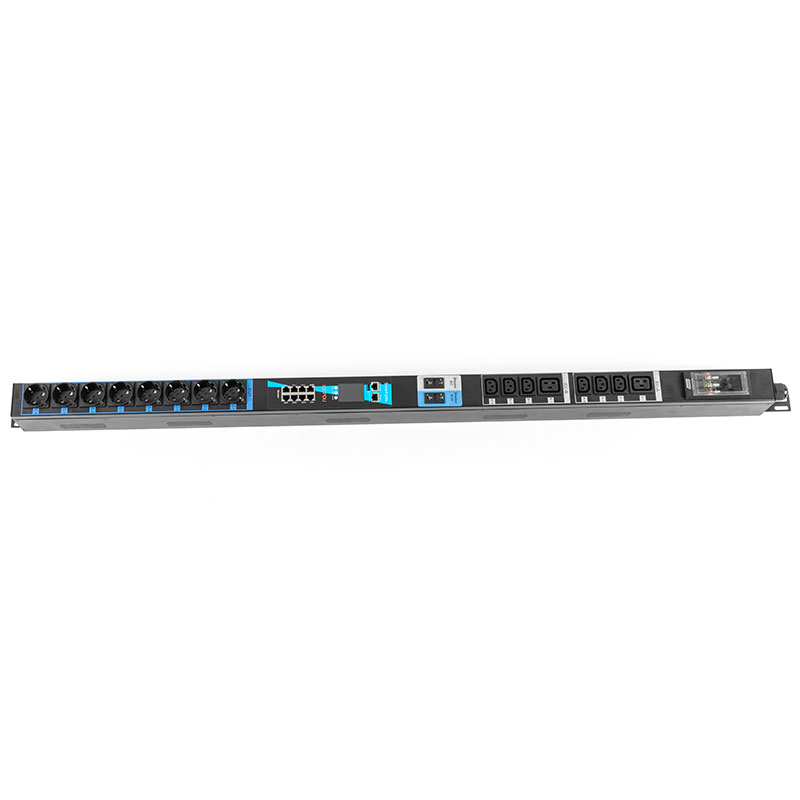 Circuito Magnético Hidráulico Sensor TCP/IP Vertical de 16 Saídas eco Smart Rack Pdu