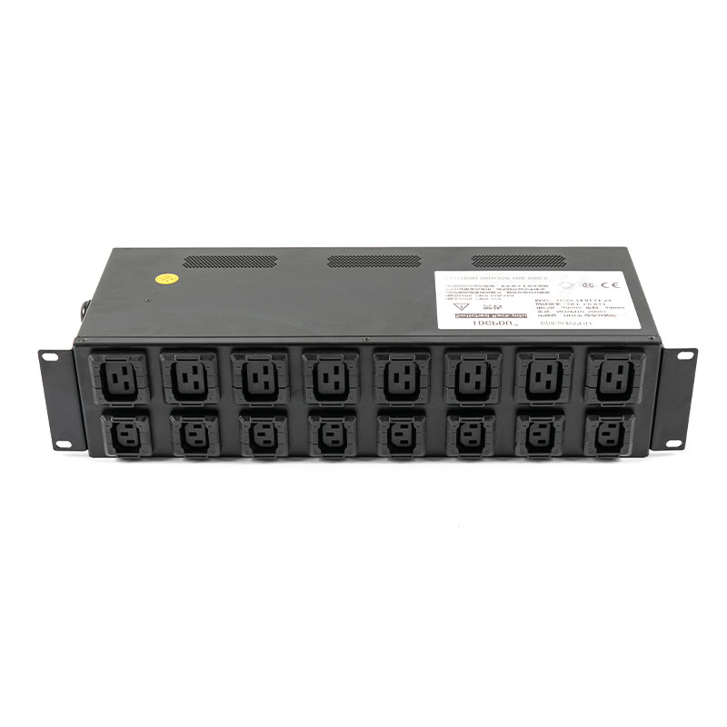 Disjuntor de sensor vertical TCP/IP de 16 saídas C13 C19 2U eco Smart Rack Pdu