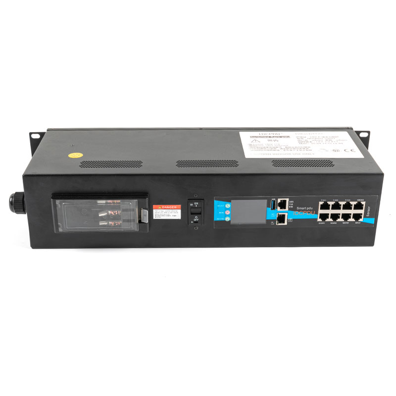 Disjuntor de sensor vertical TCP/IP de 16 saídas C13 C19 2U eco Smart Rack Pdu