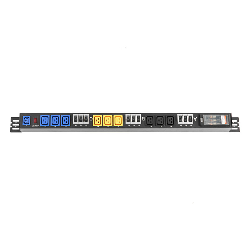 Rack comutado de proteção contra sobrecarga do disjuntor vertical C13 C19 trifásico de 10 saídas Pdu